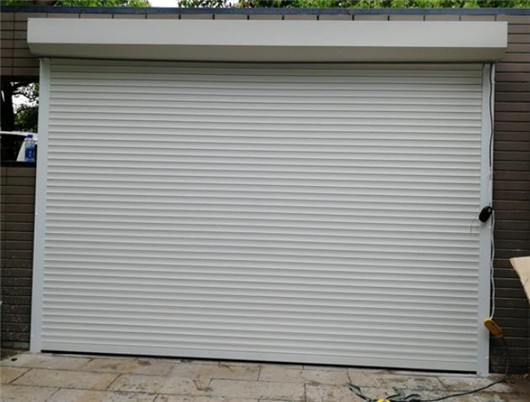 濟南卷簾門廠家教你怎樣維修電動卷簾門出現(xiàn)的故障！